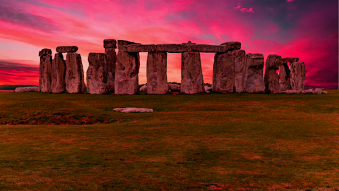 BG_StoneHenge_Red-25.png, 298kB